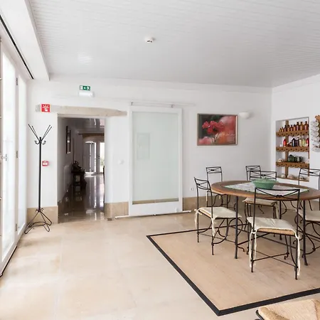 Casa Morais 3* 코임브라